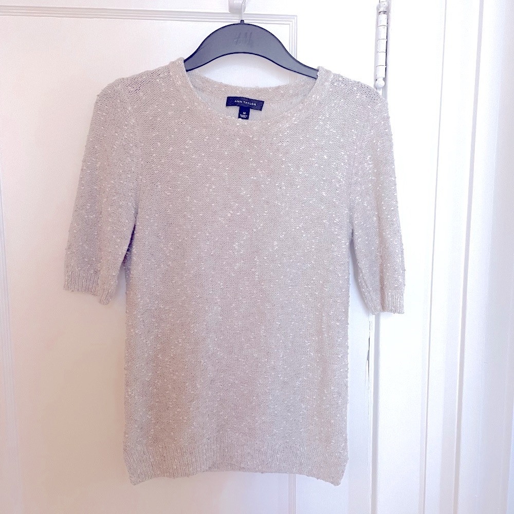 EUC! Ann Taylor Textured Sweater Top M